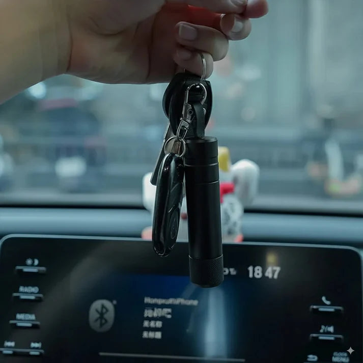 SafeBreak - Car Escape Tool